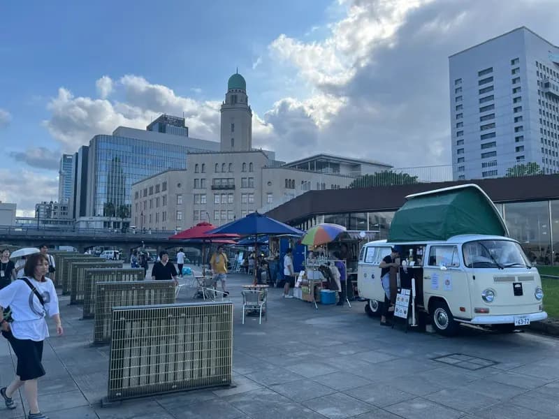 BAY WALK MARKET エリアの様子
